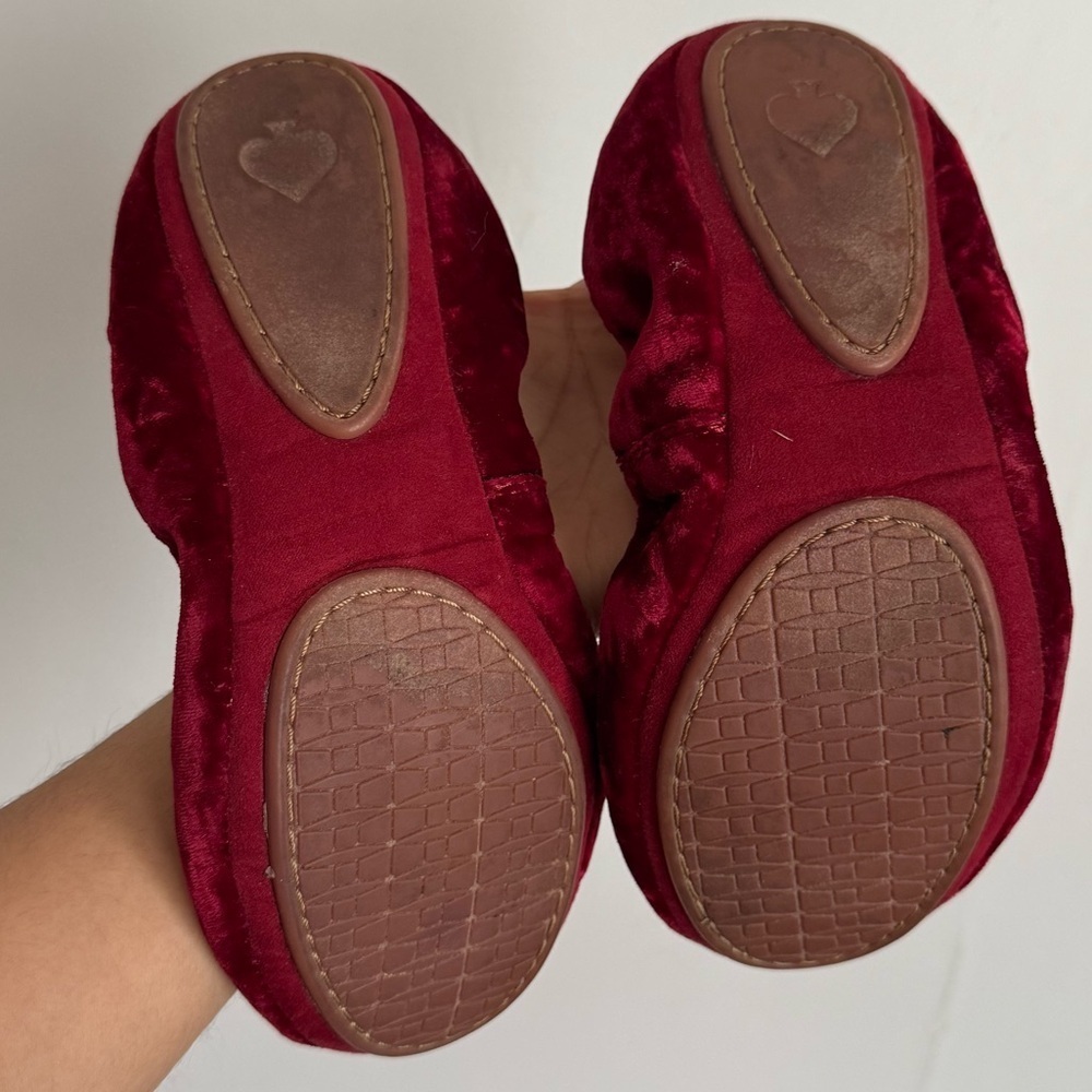 Kate Spade New York Women's Globe Bordeaux Crushed Velvet Ballet Flats, Size 7 - Picture 2 of 6
